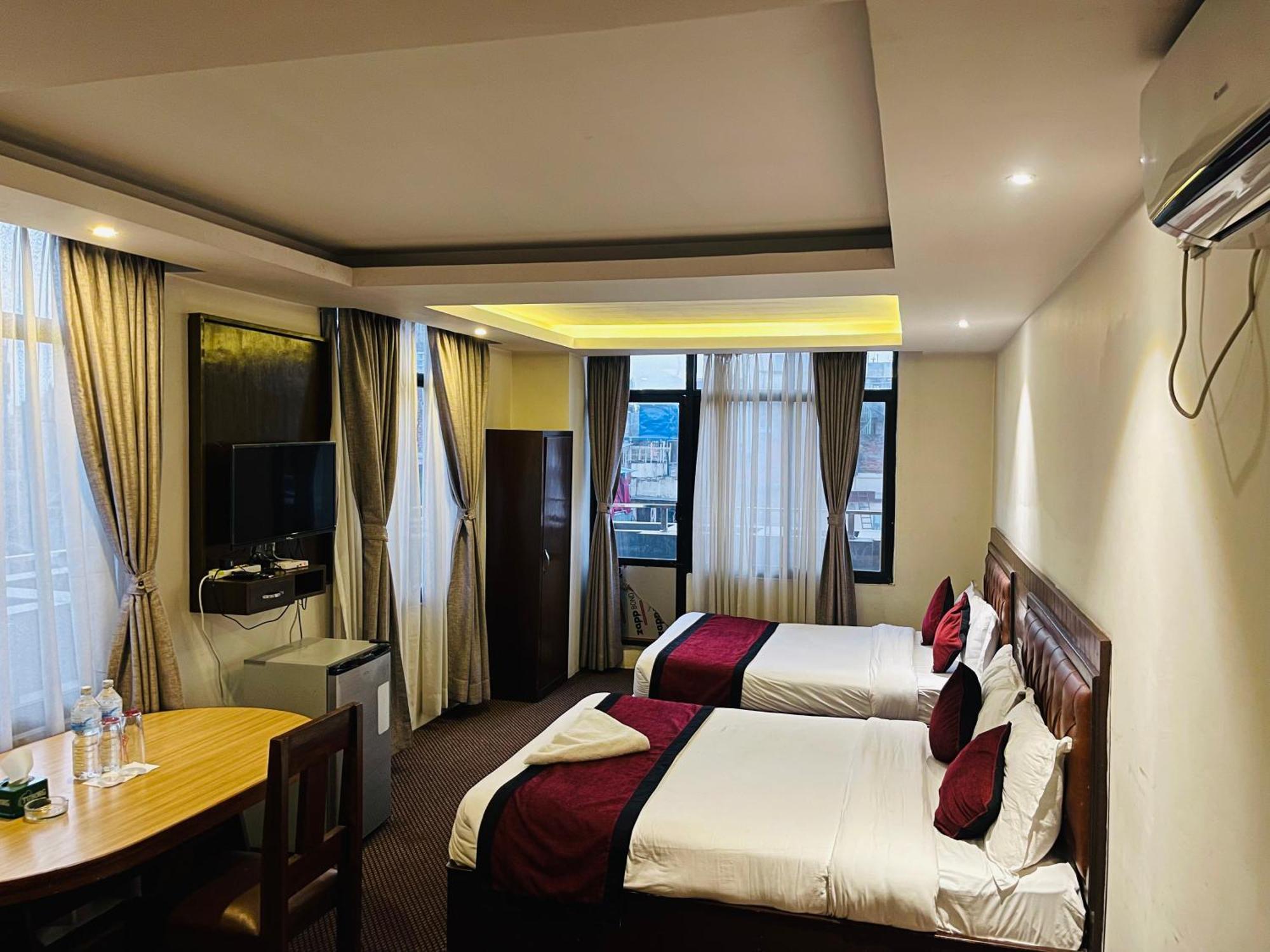Hotel De Universal Kathmandu Exterior photo