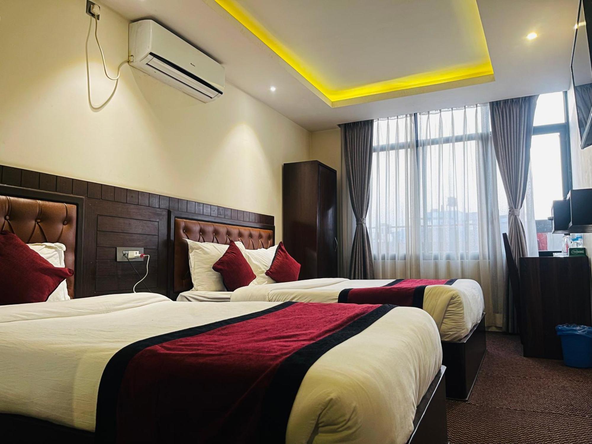 Hotel De Universal Kathmandu Exterior photo